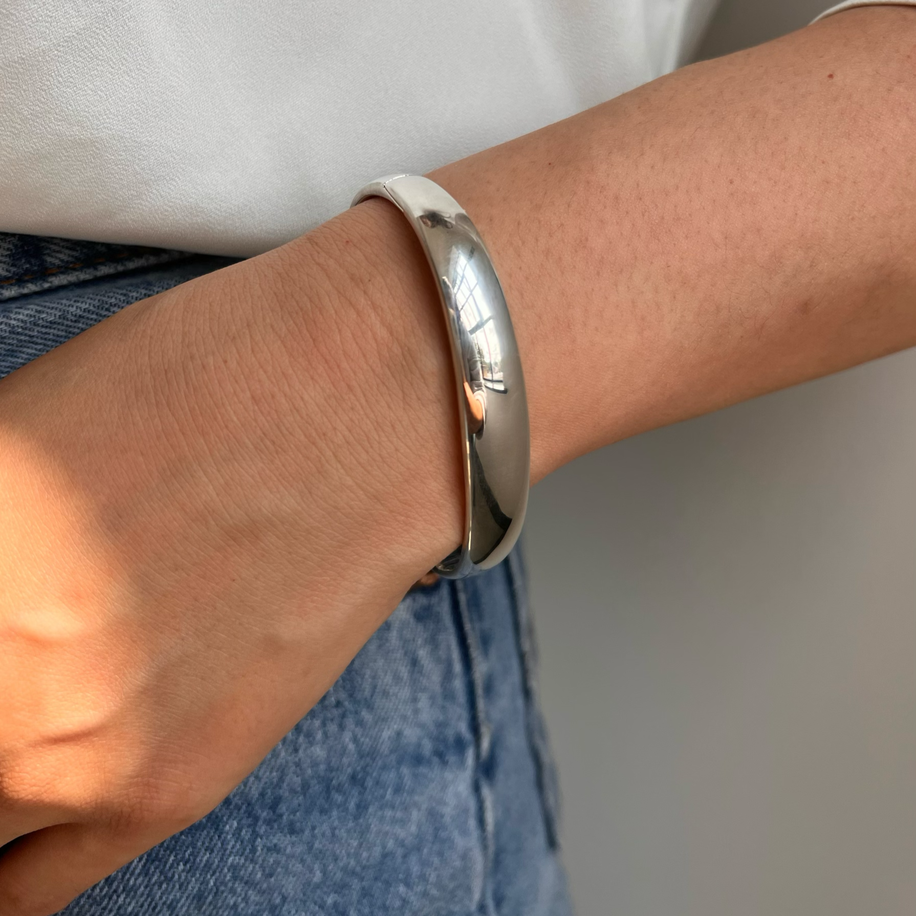 Solid silver 2025 hinged bangle