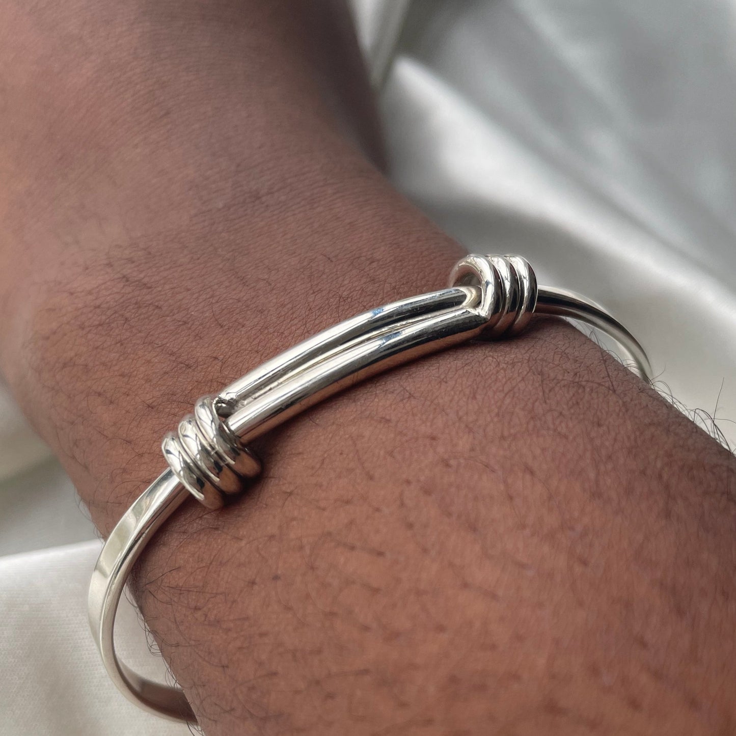 Spring Back Unisex Solid Silver Bangle- XL Wrist