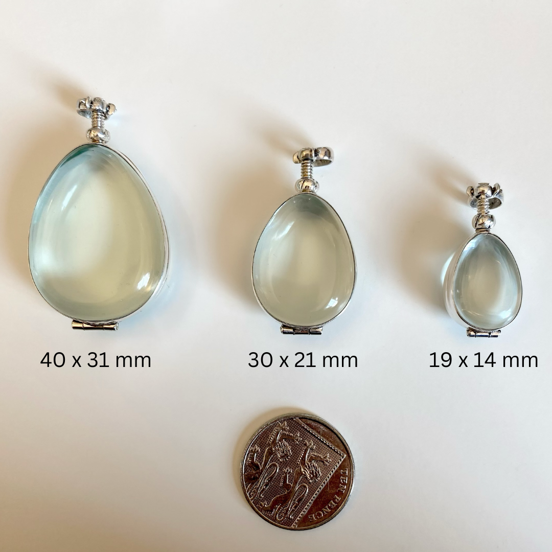 Deep Locket to Hold Gems