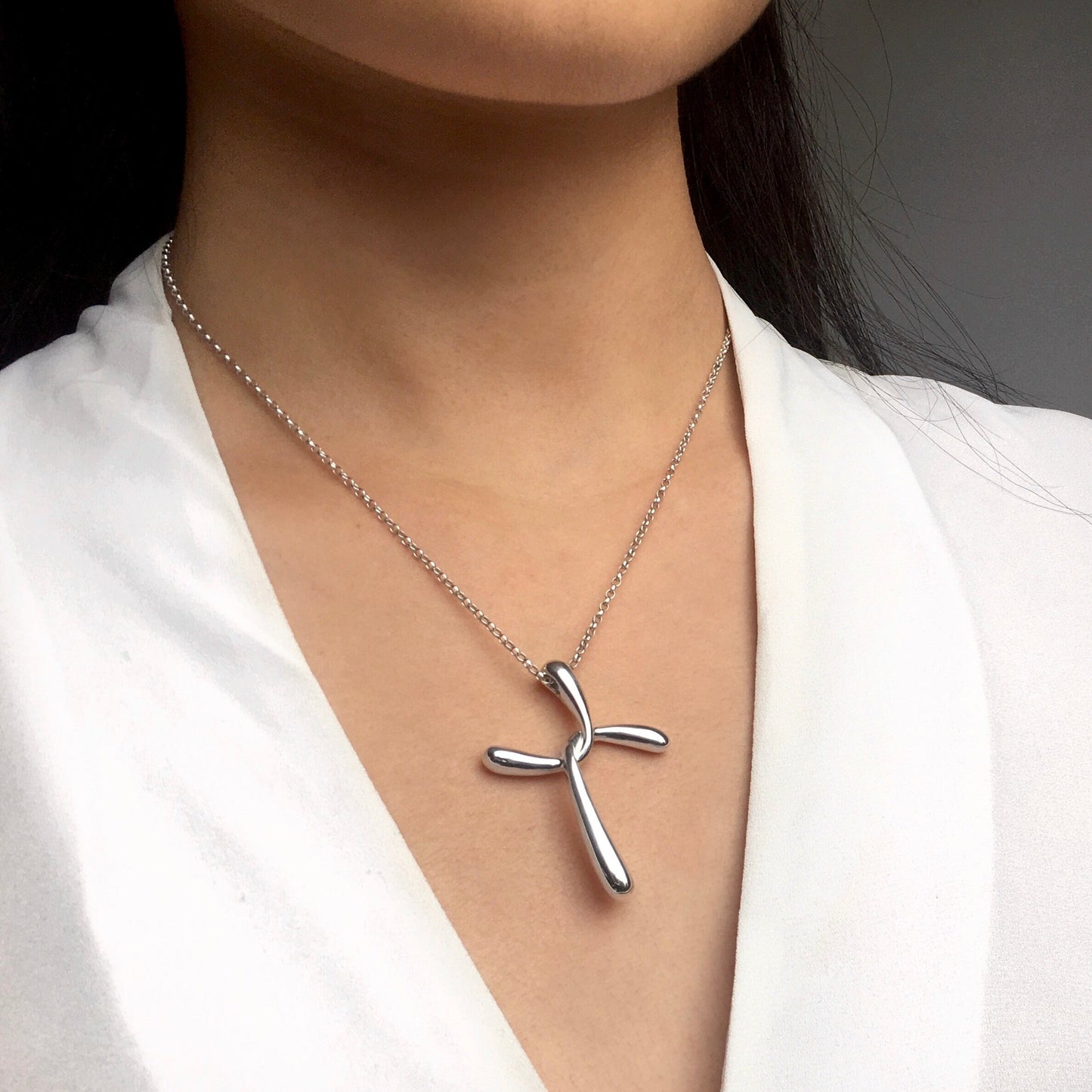 Curvy X Sterling Silver Modern Cross Pendant