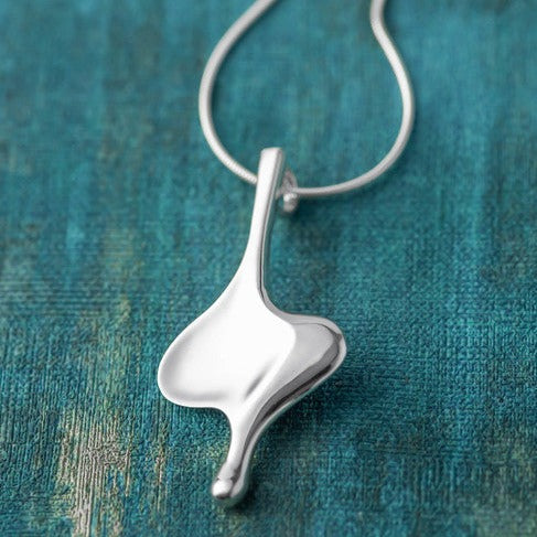 Stylish Scandinavian Sterling Silver Hourglass Pendant - Mon Bijoux - Mon Bijoux