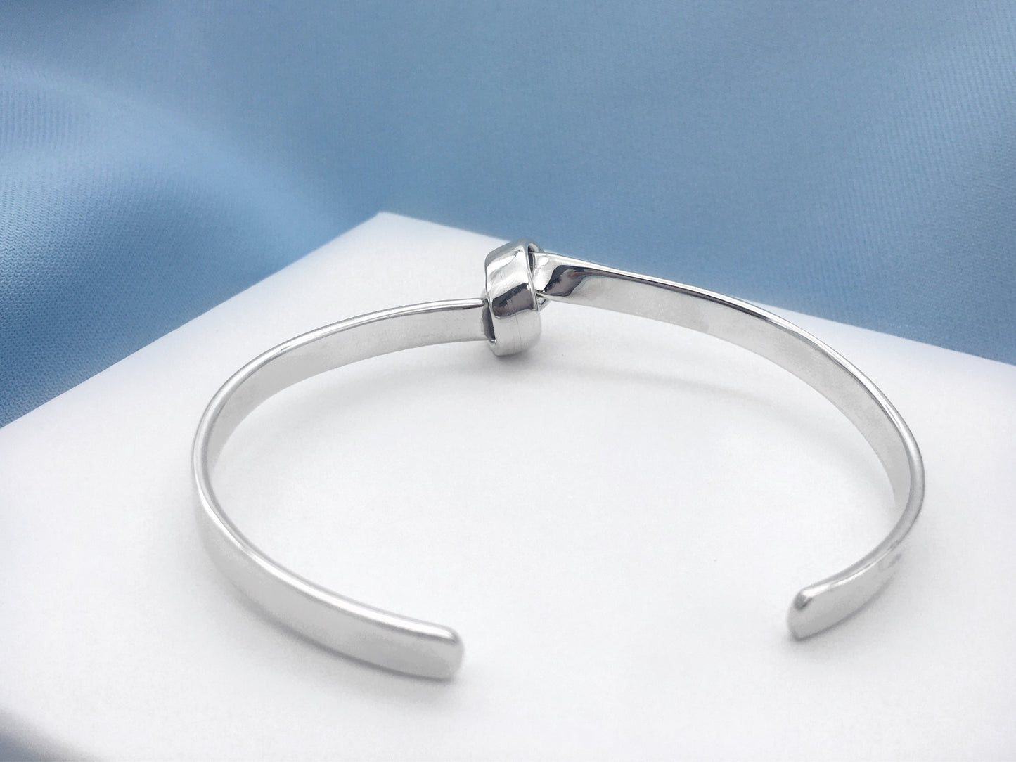 Flat Knot Silver Cuff Bangle - Large