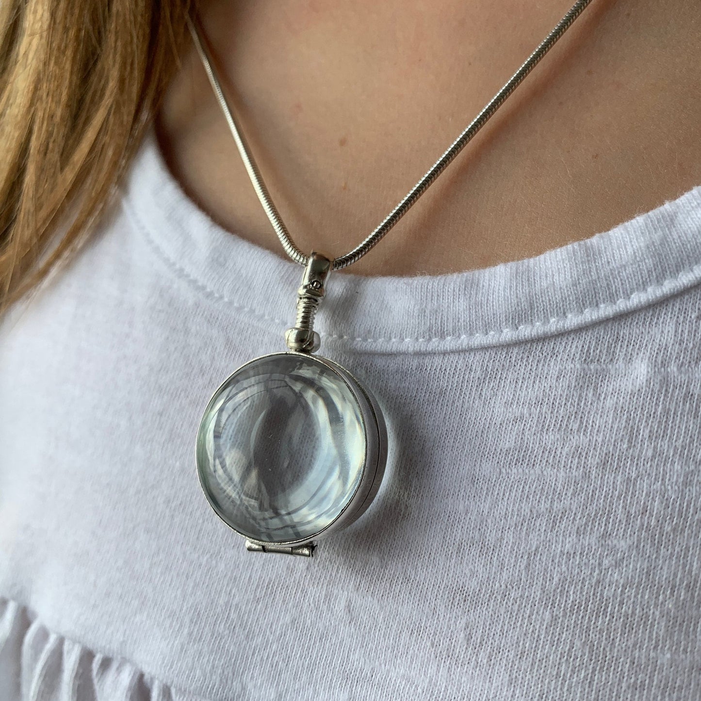 Great value gold locket necklace - Choose your shape Choose your chain gold photo locket Jewelry gift for her, add your photo locket