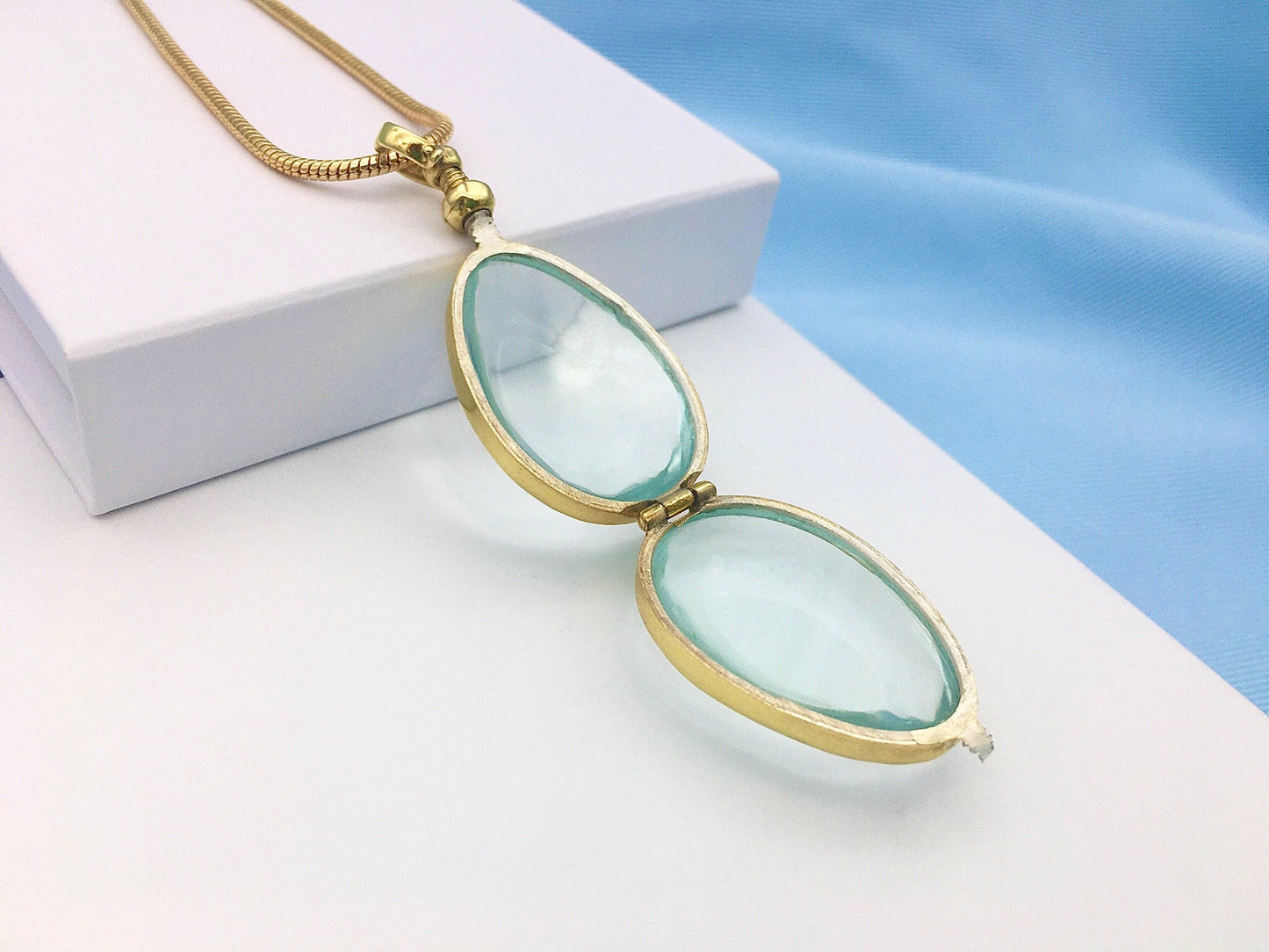Teardrop Locket in 18 Ct Gold Vermeil