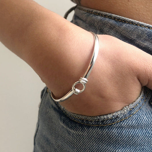 Licks Bracelet Bangle for a Small Wrist