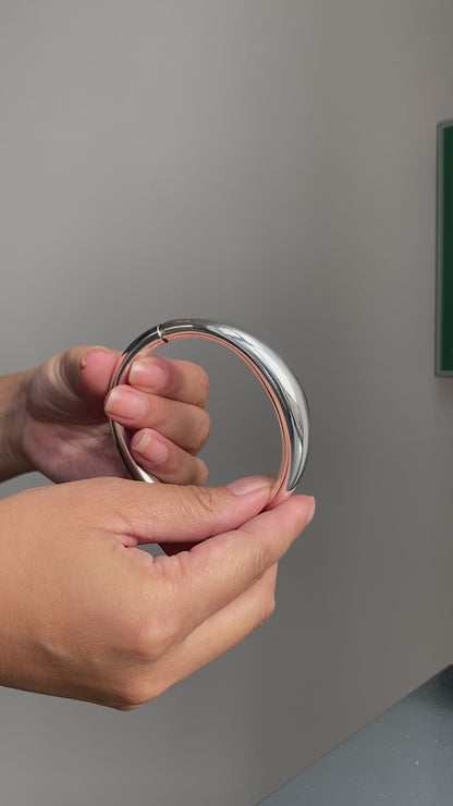 Bold and Beautiful Silver Bangle