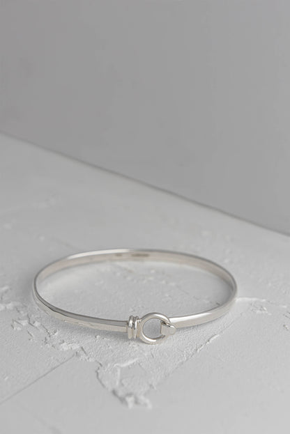 Personalized Bridesmaid Silver Bracelet Licks