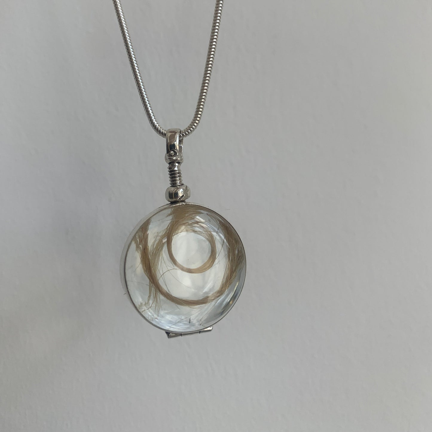 Round Hair Locket