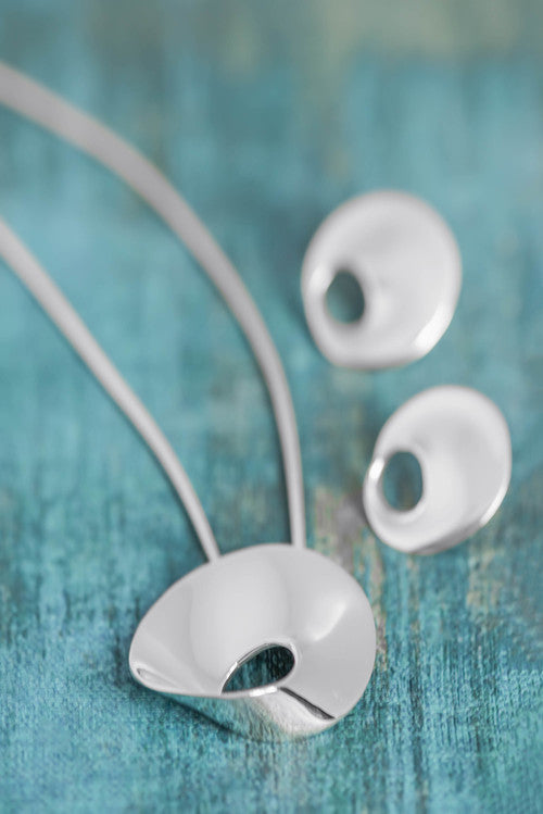 Flower Earrings - Scandinavian Classic Silver Design - Mon Bijoux - Mon Bijoux