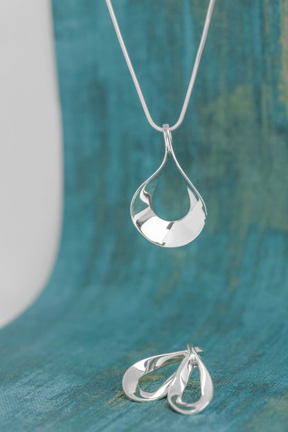 Flat Teardrop Sterling Silver Necklace and Earring Set - Mon Bijoux - Mon Bijoux