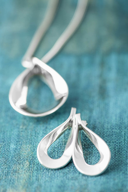 Flat Teardrop Sterling Silver Necklace and Earring Set - Mon Bijoux - Mon Bijoux