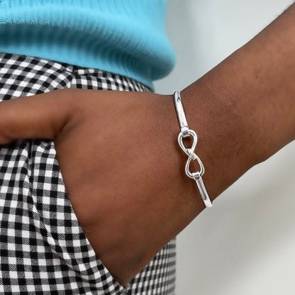 Infinity Knot Symbol Silver Bracelet