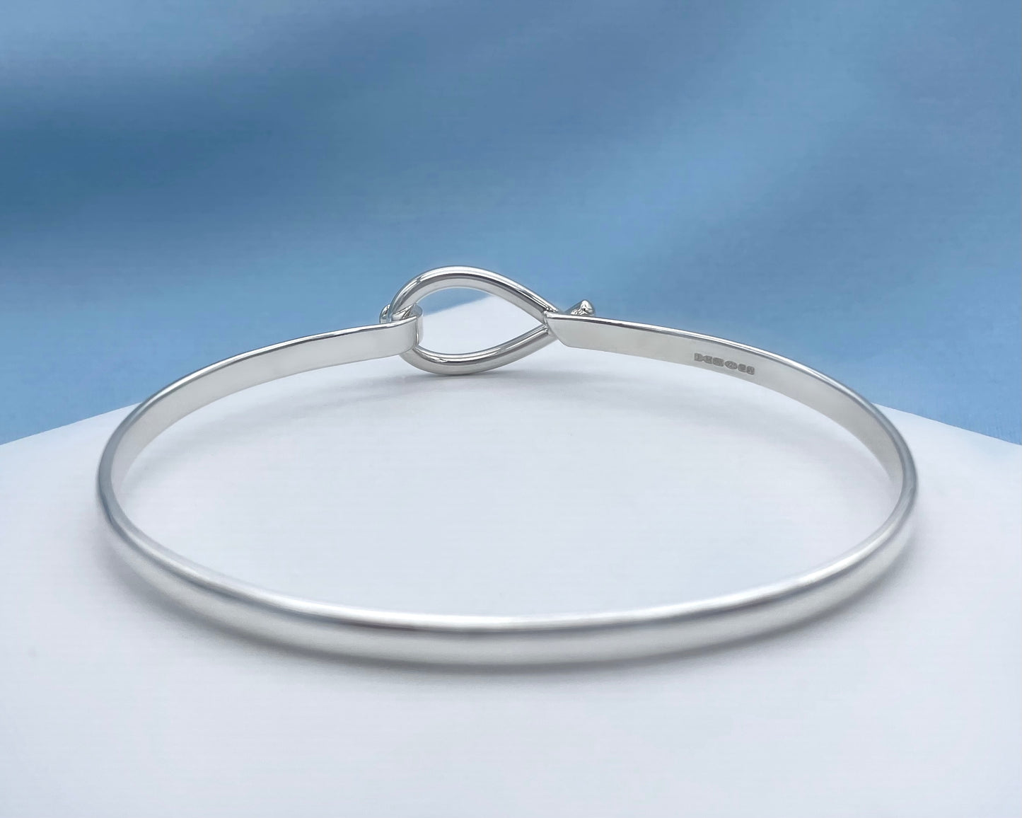 Fish Clasp Opening Silver Bangle Larger Wrist