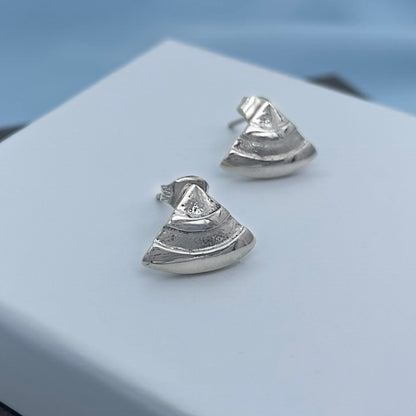 Minimalist Sterling Silver FanShaped Earrings, Sterling Silver Stud Earrings, Modern silver triangle shaped studs, 925 Solid Silver Stud