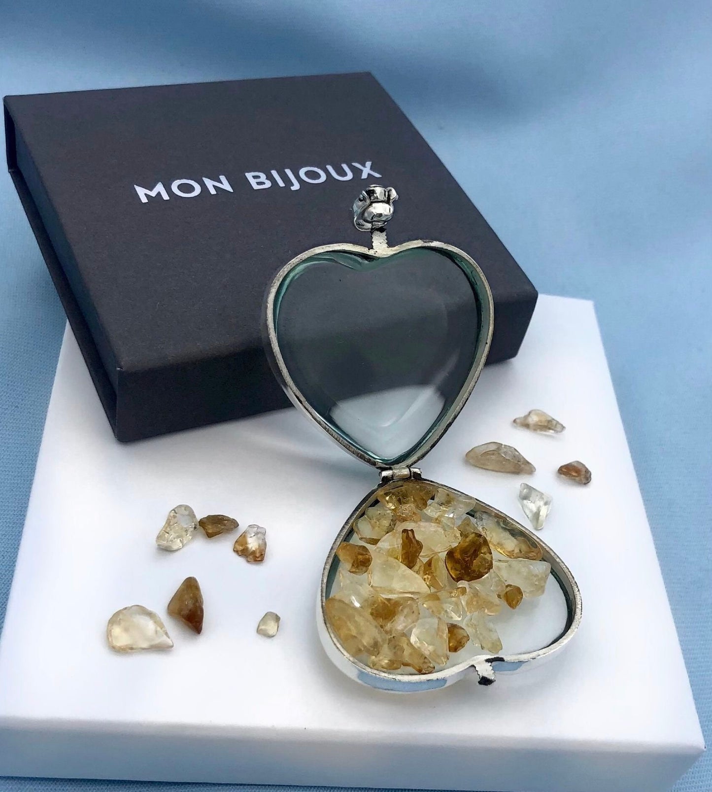 Glass Gemstone Locket Personalized Birthstone Jewelry Large Birthstone Locket Shaker Locket with Birthstones Personalised Birthstone Jewelry