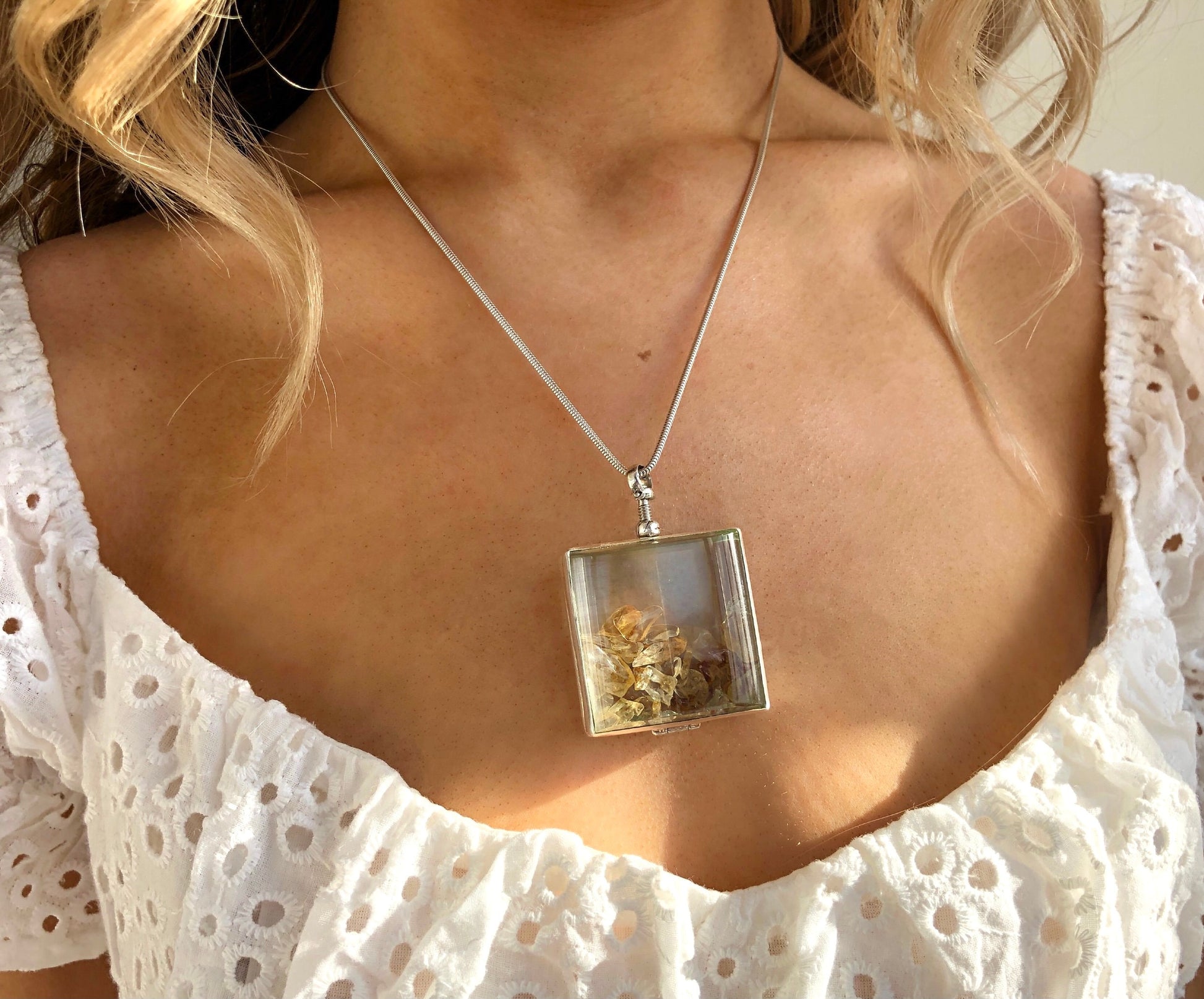 November Birthstone Necklace Glass Gemstone Personalized Birthstone Locket Jewelry Citrine Locket Necklace Jewellery Birthstone Personalised