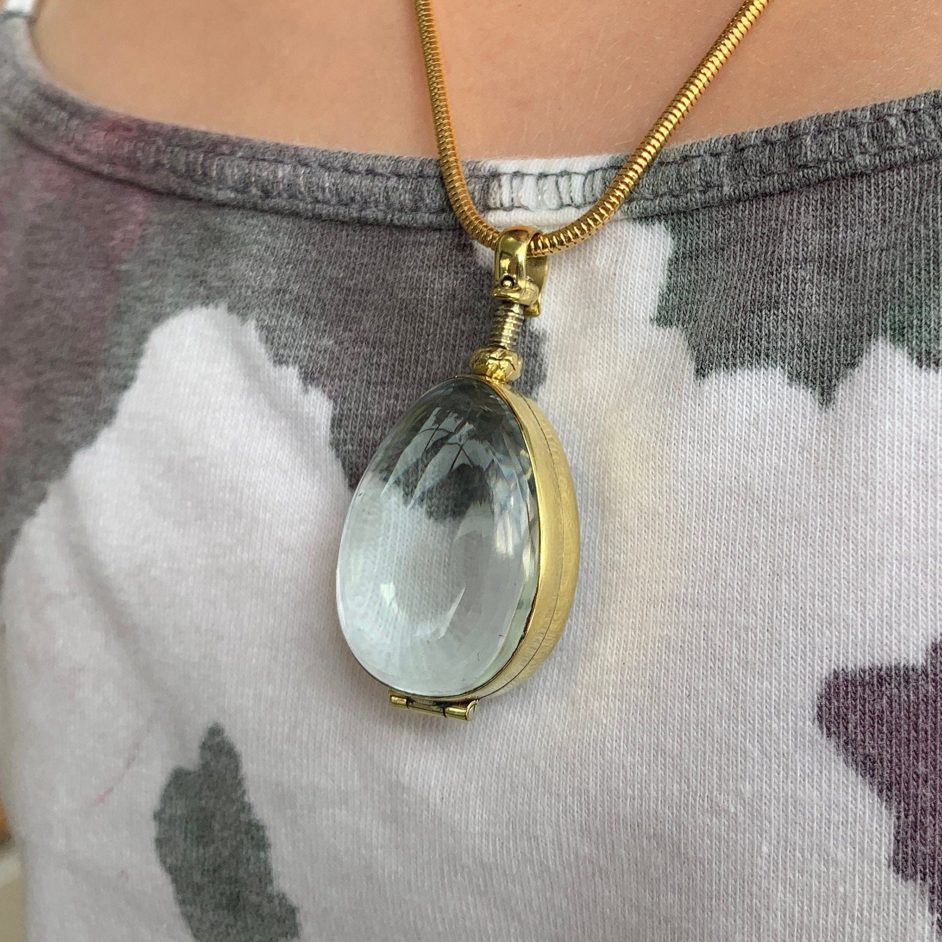 New Baby Gift Photo Necklace, Victorian Photograph Gift, Memorial Gift, Miniature Photo Frame, Loss Gift, Miniature Wedding Album Necklace