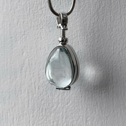 New Baby Gift Photo Necklace, Victorian Photograph Gift, Memorial Gift, Miniature Photo Frame, Loss Gift, Miniature Wedding Album Necklace