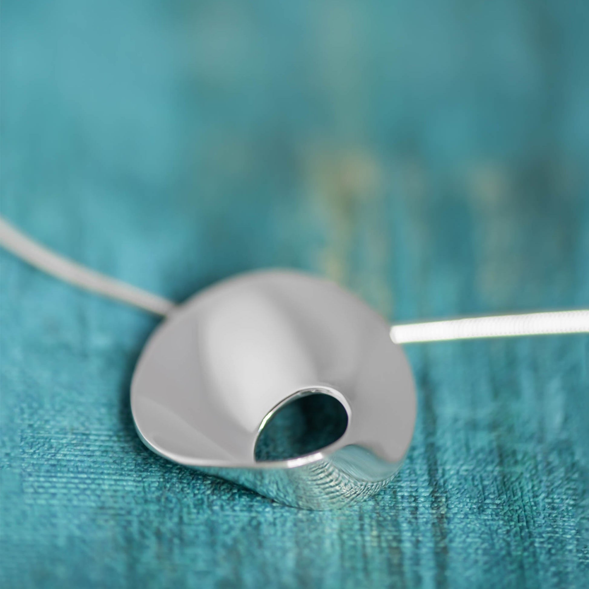 Silver Flower Inspired Pendant - Mon Bijoux - Mon Bijoux